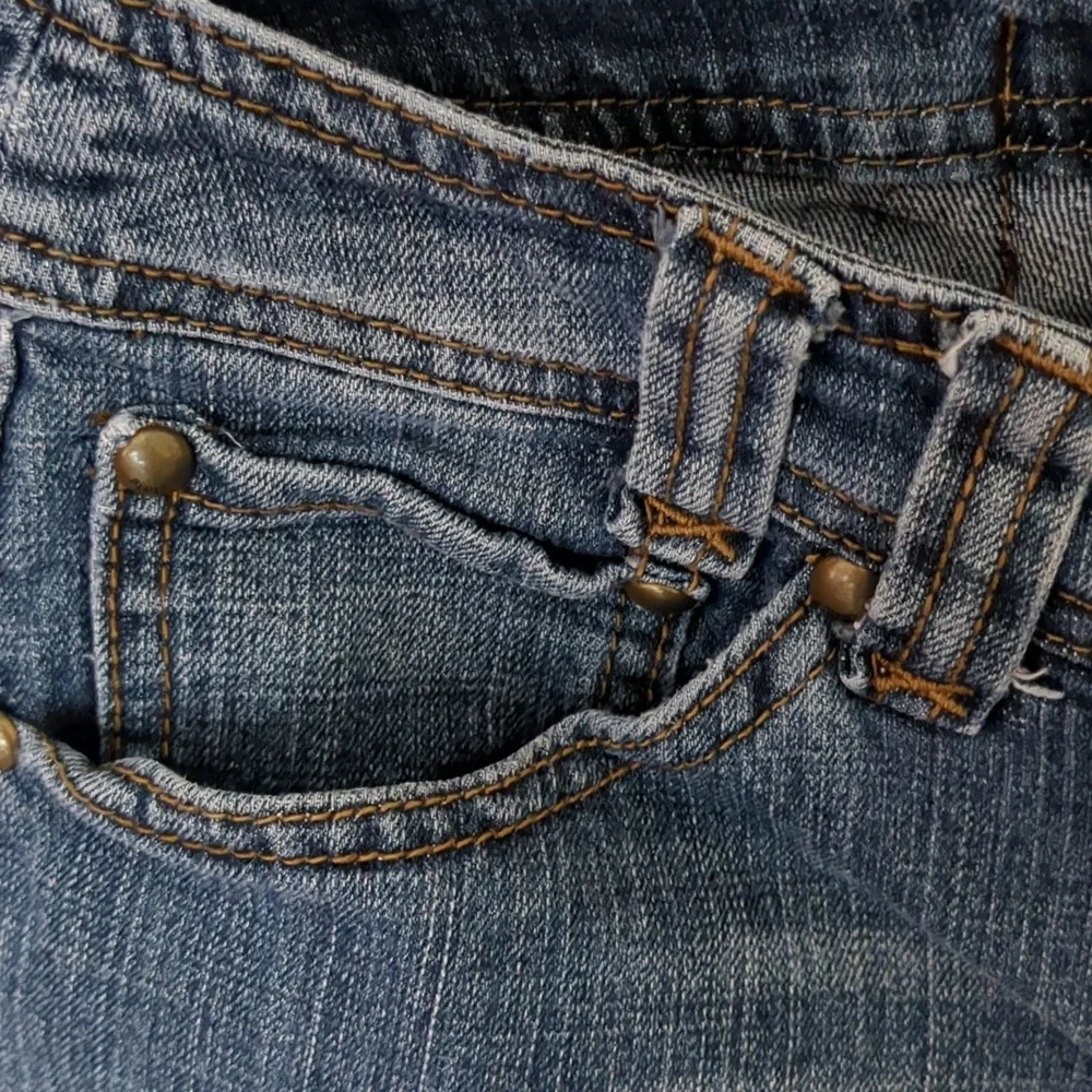 BACCINI Blues Shorts Women's Size 8P - Picture 3 of 6